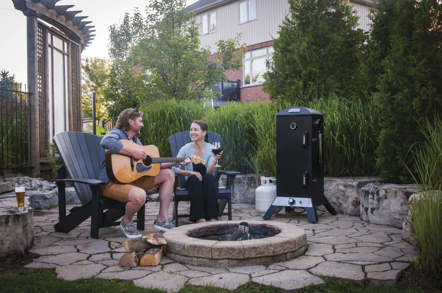 Ahumador De Gas Vertical Broil King 17 Ahumador De Gas Vertical Broil King - Imagen 15