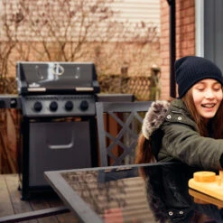 Napoleon Freestyle 425 Con Quemador Lateral Sizzle Zone -Fuego y Brasa Napoleon Freestyle 425 con Quemador Lateral Sizzle Zone 16