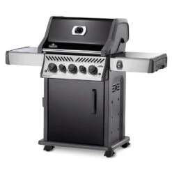 Napoleon Rogue SE 425 Negra Quemador Lateral Y Trasero -Fuego y Brasa Napoleon Rogue 425 Negra Quemador Lateral Trasero Rustidor 2