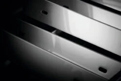 Napoleon Rogue SE 425 Negra Quemador Lateral Y Trasero -Fuego y Brasa Napoleon Rogue 425 Negra Quemador Lateral Trasero Rustidor 6