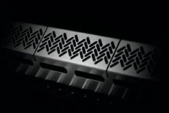 Napoleon Rogue SE 425 Negra Quemador Lateral Y Trasero -Fuego y Brasa Napoleon Rogue 425 Negra Quemador Lateral Trasero Rustidor 7