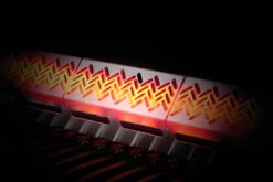 Napoleon Rogue SE 425 Negra Quemador Lateral Y Trasero -Fuego y Brasa Napoleon Rogue 425 Negra Quemador Lateral Trasero Rustidor 8