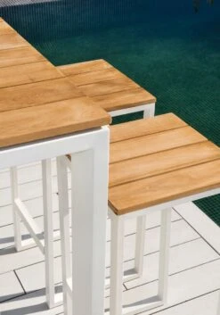 Taburete Bar Teca Fermo Blanco -Fuego y Brasa Taburete Bar Teca Fermo Blanco 2