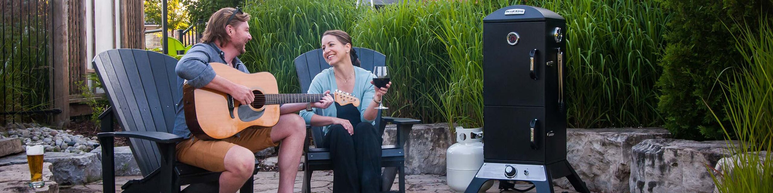 Primera página -Fuego y Brasa smoke min scaled